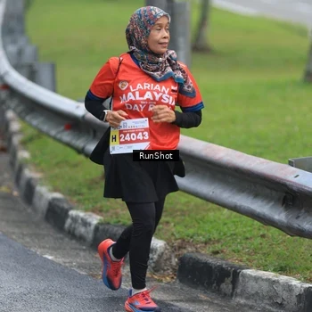 Runner Photo 7023267