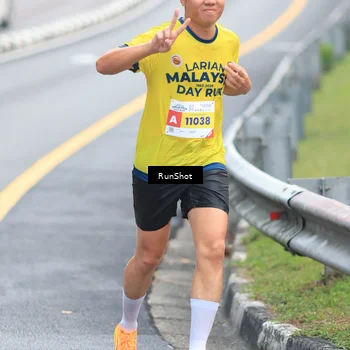 Runner Photo 7023279