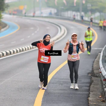 Runner Photo 7023285