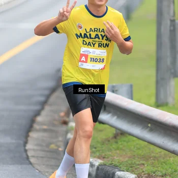Runner Photo 7023306