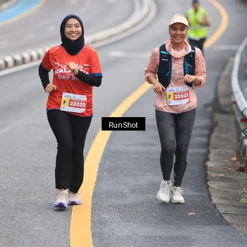 Runner Photo 7023307