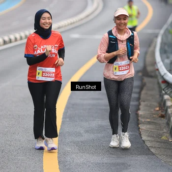 Runner Photo 7023309