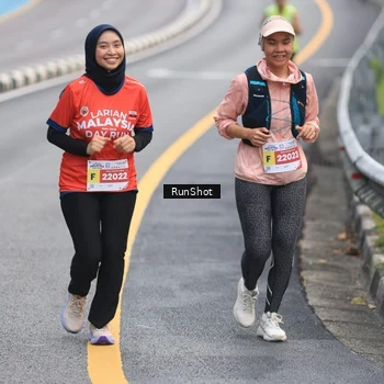 Runner Photo 7023311