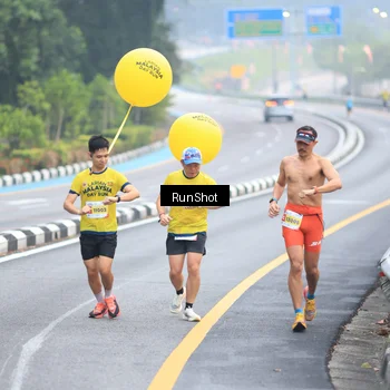 Runner Photo 7023318