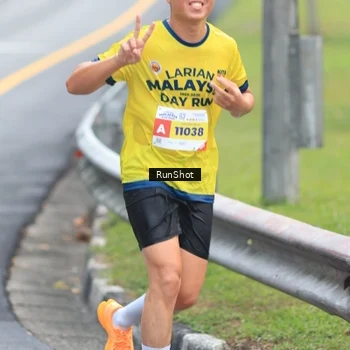 Runner Photo 7023330
