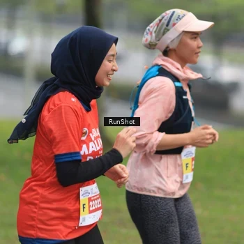 Runner Photo 7023335