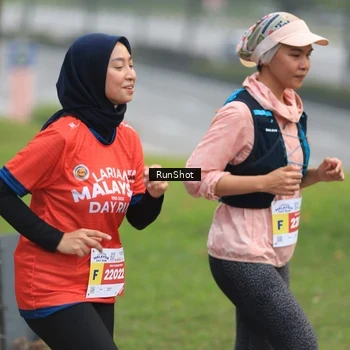 Runner Photo 7023337