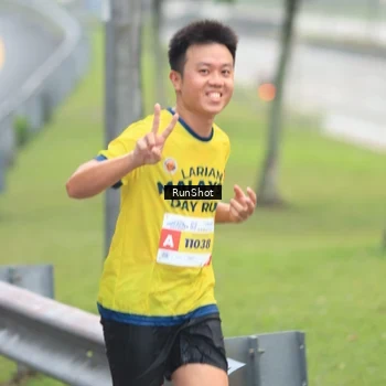 Runner Photo 7023347