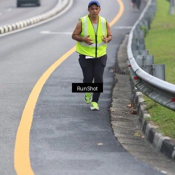 Runner Photo 7023356