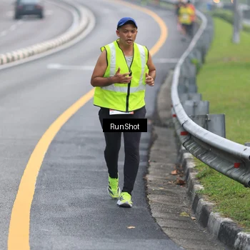 Runner Photo 7023357