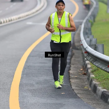 Runner Photo 7023360