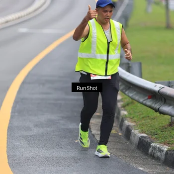 Runner Photo 7023376
