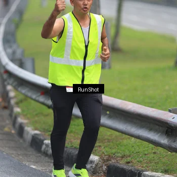 Runner Photo 7023378