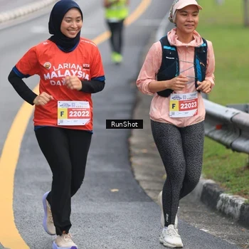 Runner Photo 7023392