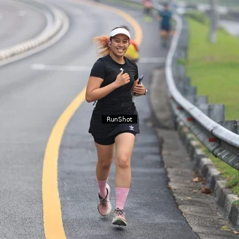 Runner Photo 7023408