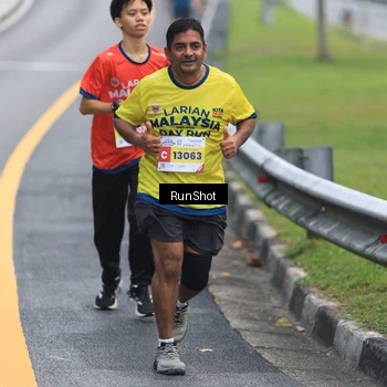 Runner Photo 7023435