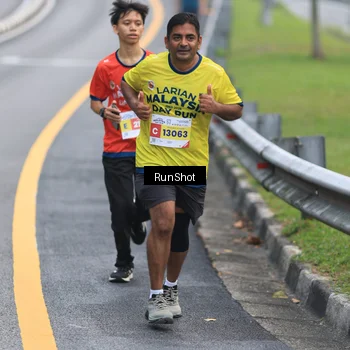 Runner Photo 7023436