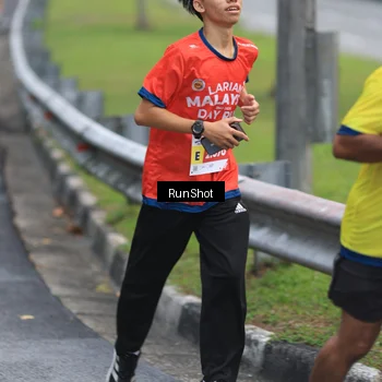 Runner Photo 7023447