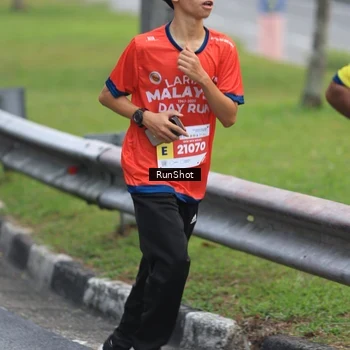 Runner Photo 7023450