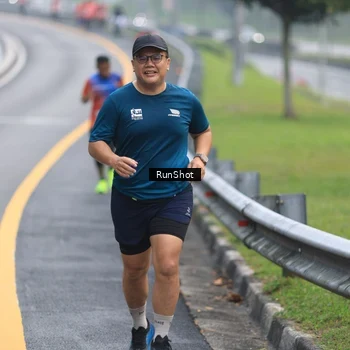 Runner Photo 7023457