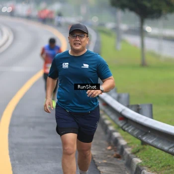 Runner Photo 7023464