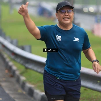 Runner Photo 7023472