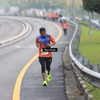 Runner Photo 7023481