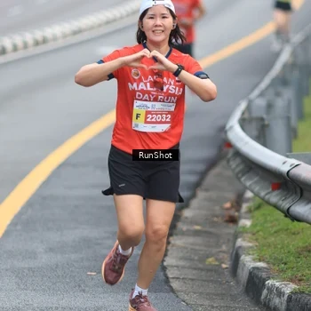 Runner Photo 7023486