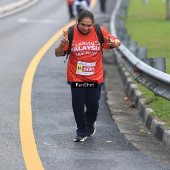 Runner Photo 7023489