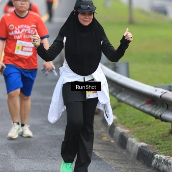 Runner Photo 7023511