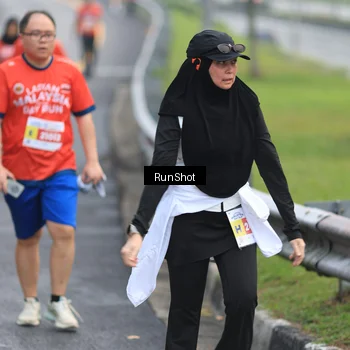 Runner Photo 7023515