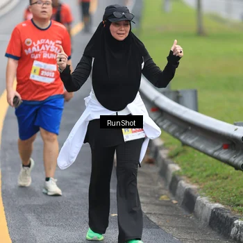 Runner Photo 7023520