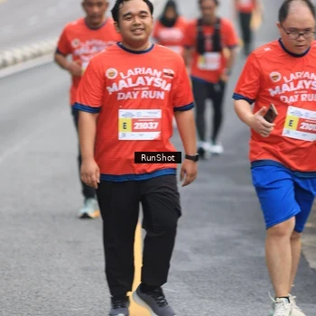 Runner Photo 7023526