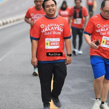 Runner Photo 7023528