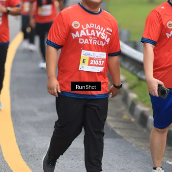 Runner Photo 7023540