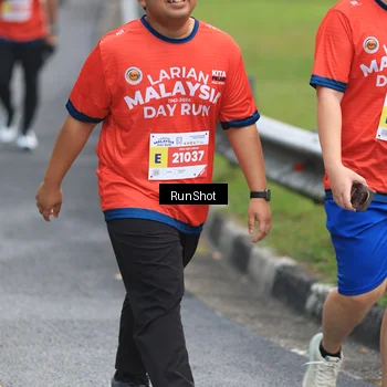 Runner Photo 7023544