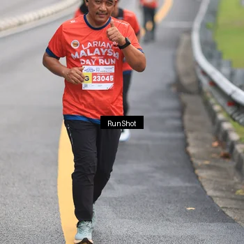 Runner Photo 7023549