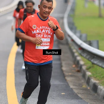 Runner Photo 7023556