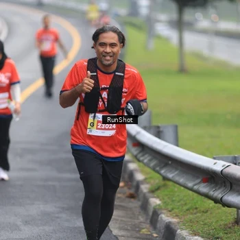 Runner Photo 7023566