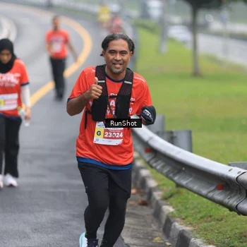 Runner Photo 7023569