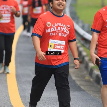 Runner Photo 7023570