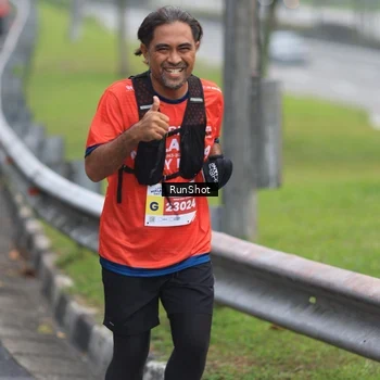 Runner Photo 7023574