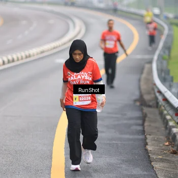 Runner Photo 7023583