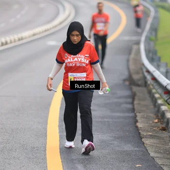 Runner Photo 7023586