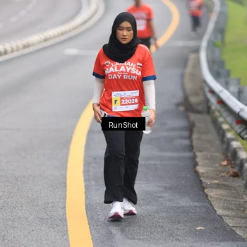 Runner Photo 7023588