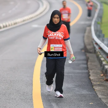 Runner Photo 7023593