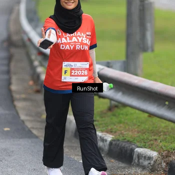 Runner Photo 7023604
