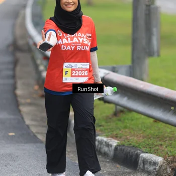 Runner Photo 7023608