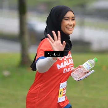 Runner Photo 7023625