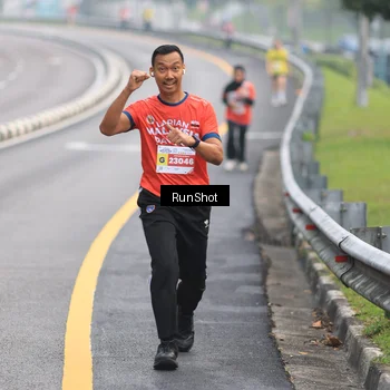 Runner Photo 7023637